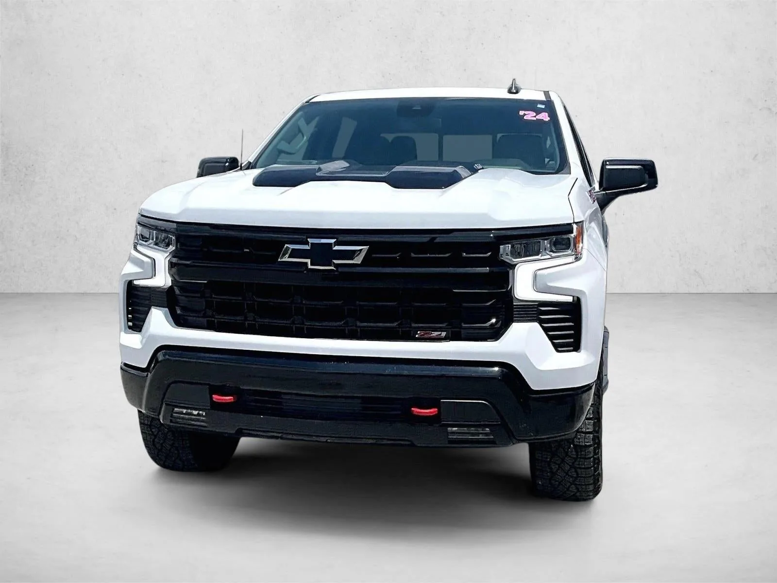 2024 Chevrolet Silverado 1500 LT Trail Boss photo 3