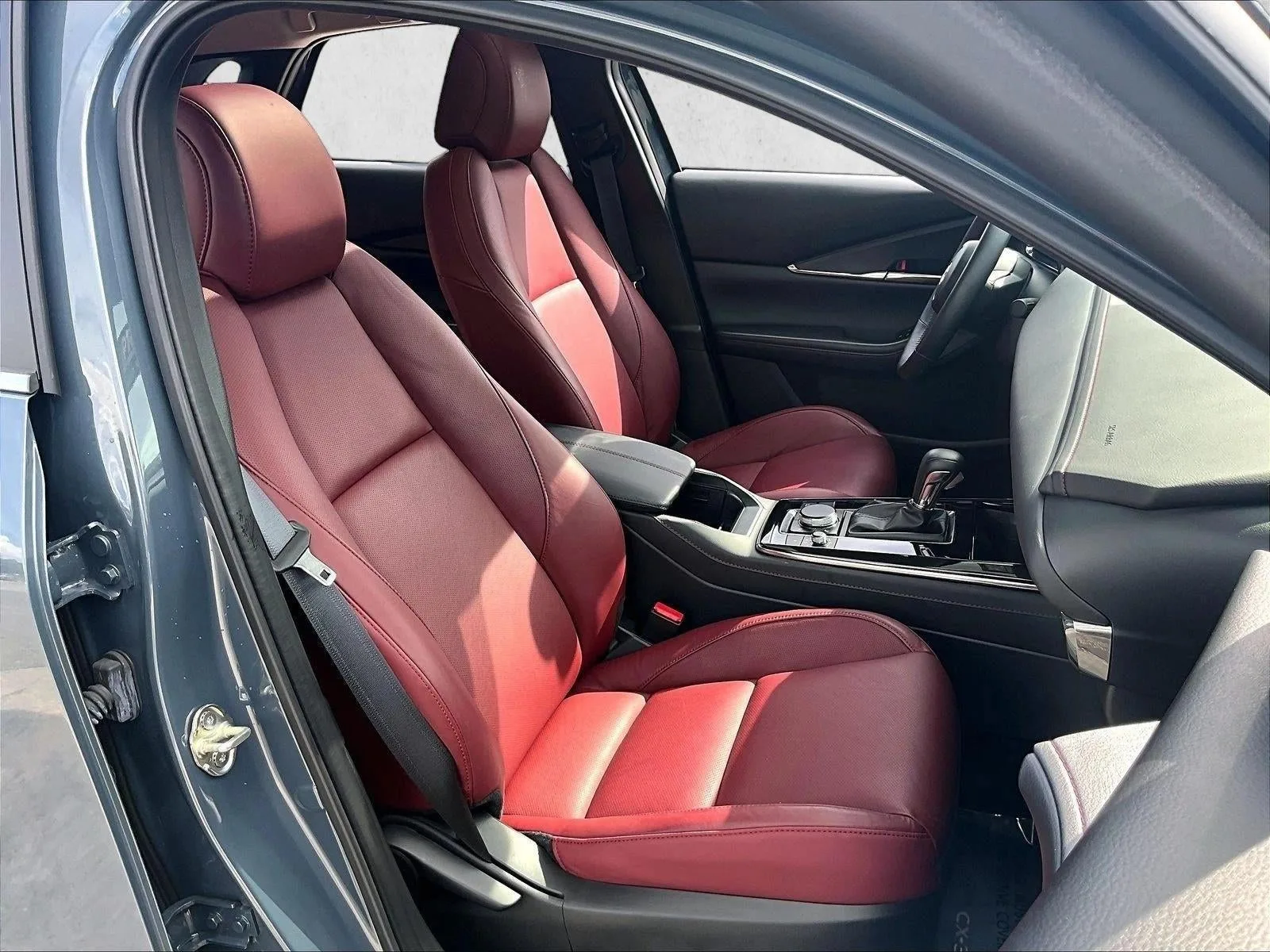 2024 Mazda CX-30 2.5 S Carbon Edition photo 9