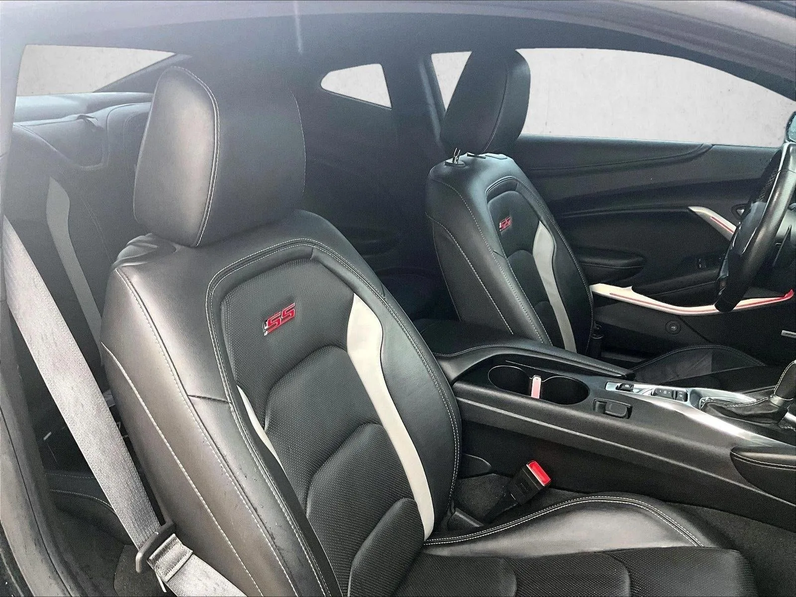 2019 Chevrolet Camaro 2SS photo 9