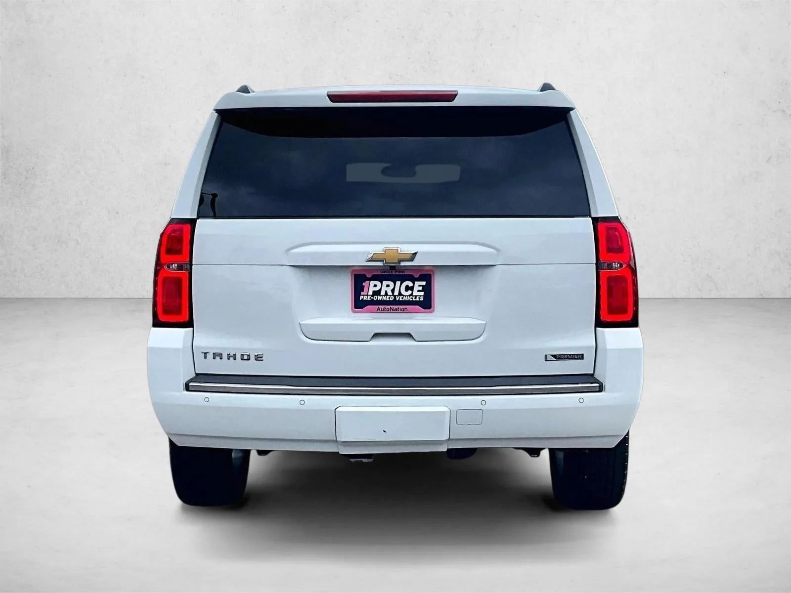 2017 Chevrolet Tahoe Premier photo 4