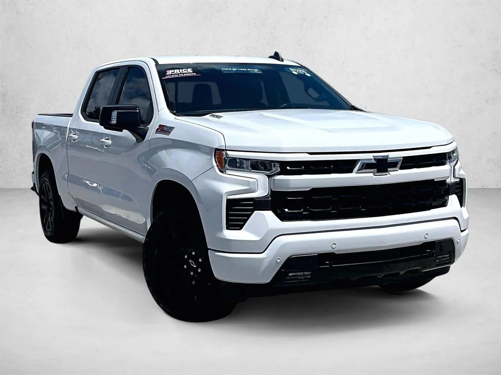 2025 Chevrolet Silverado 1500 RST photo 12