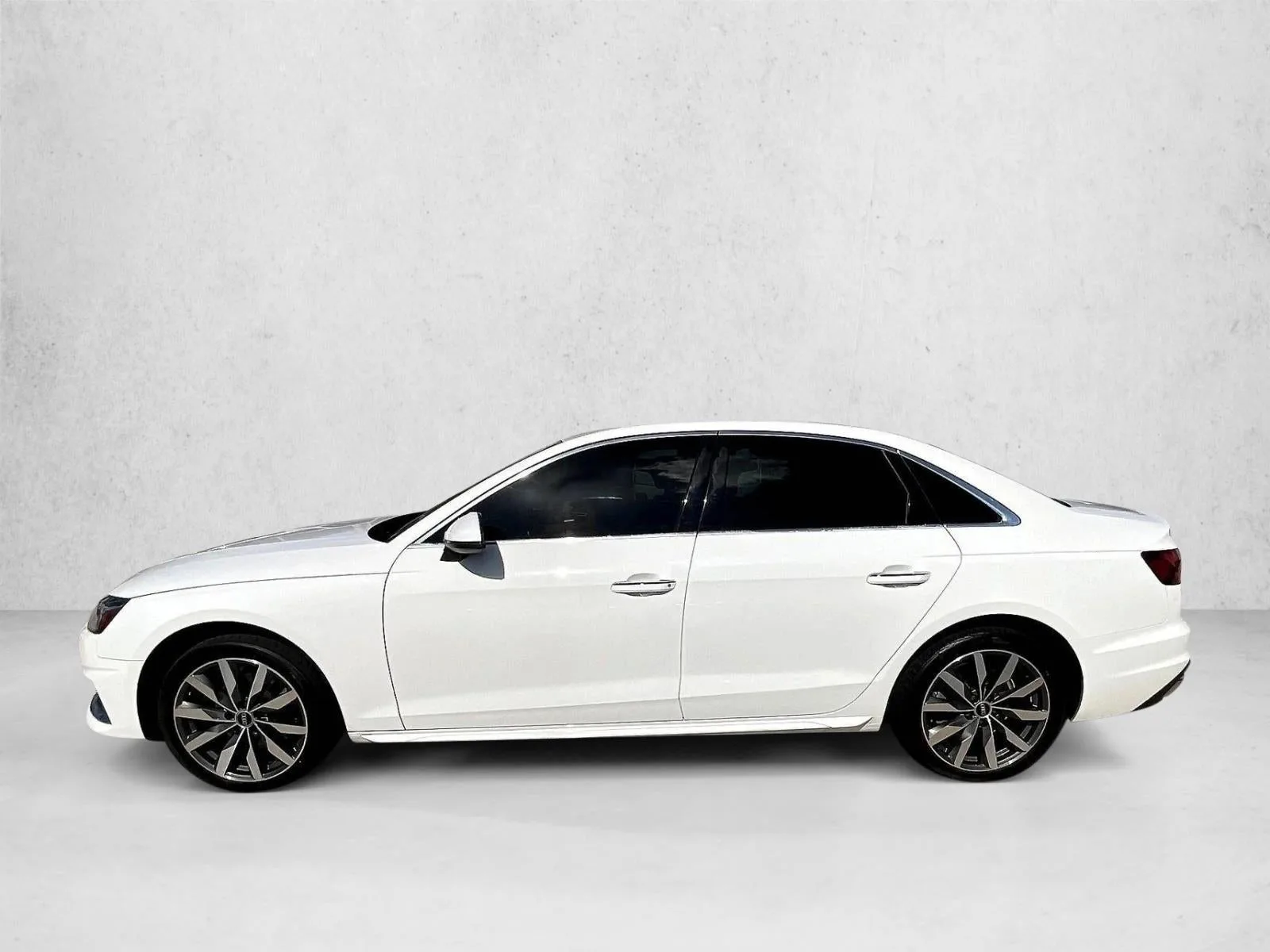 2021 Audi A4 Sedan Premium 40 TFSI quattro photo 5
