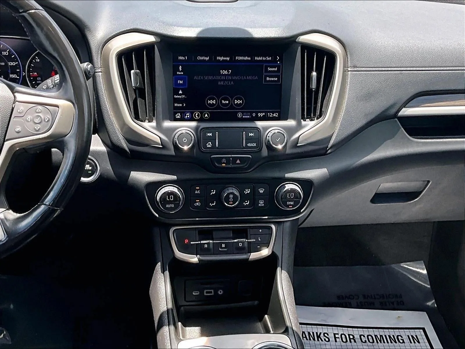 2022 GMC Terrain Denali photo 8