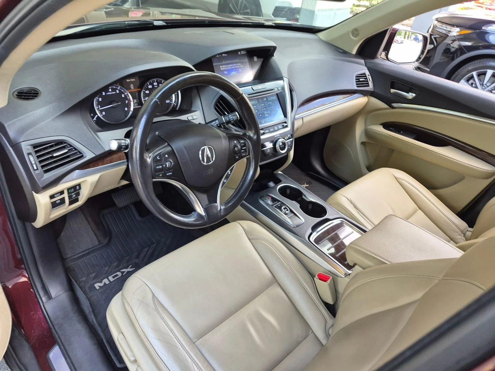 2017 Acura MDX FWD photo 9