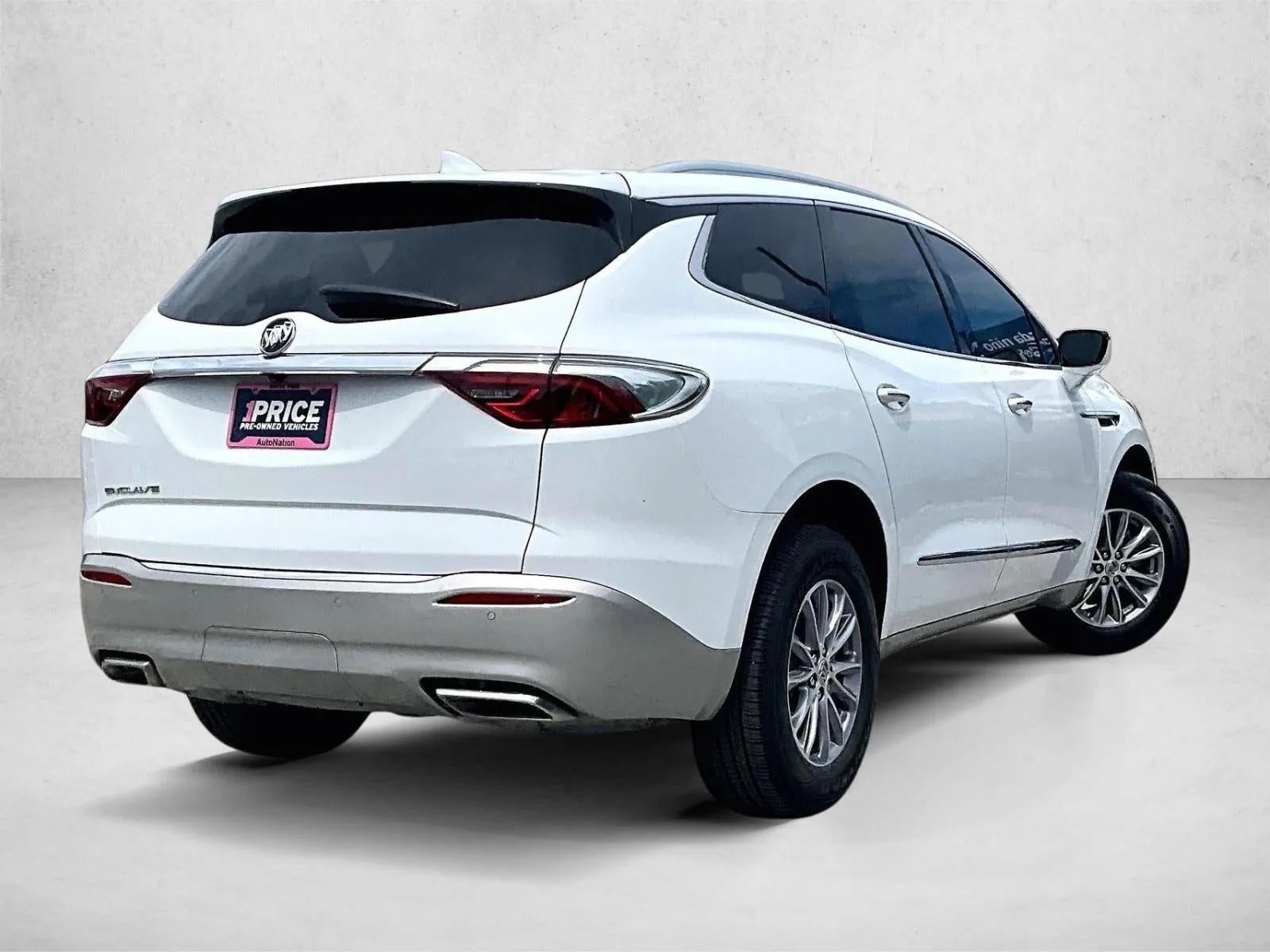 2024 Buick Enclave Essence photo 2