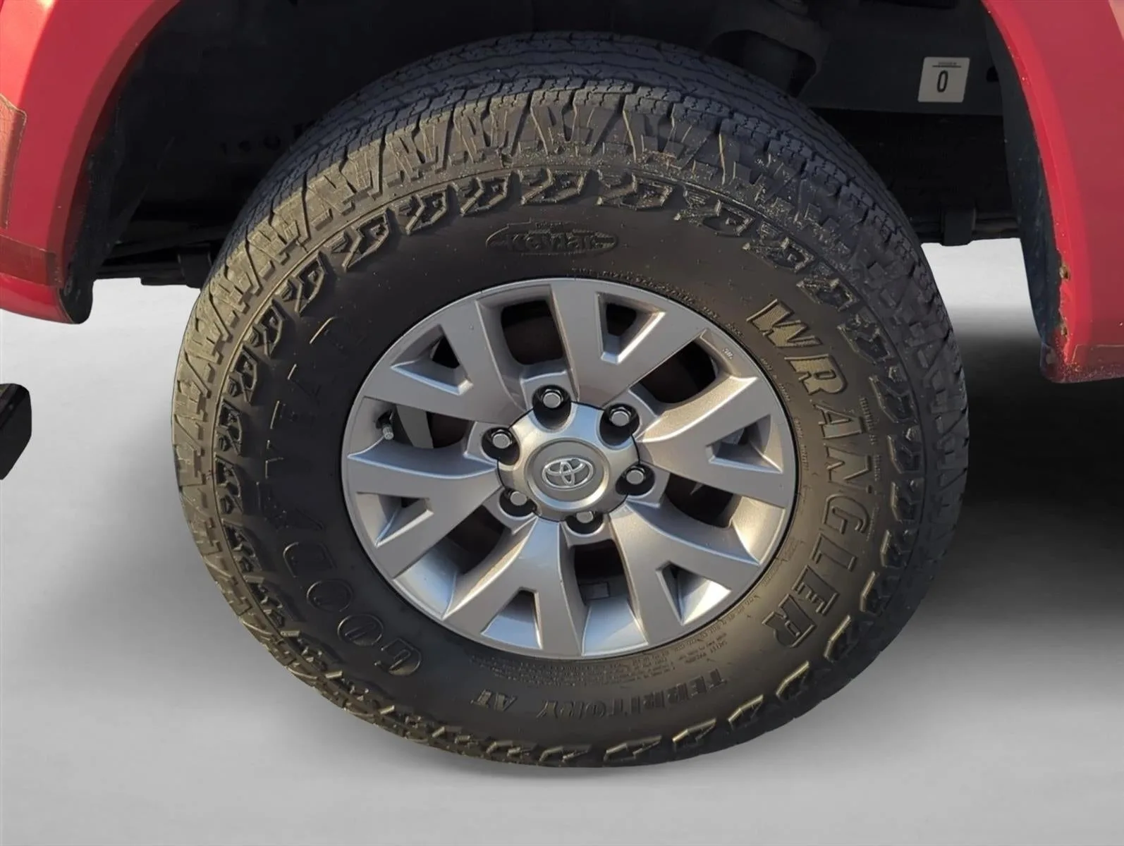 2019 Toyota Tacoma 2WD 2WD SR5 Double Cab 5' Bed V6 AT (GS) photo 6