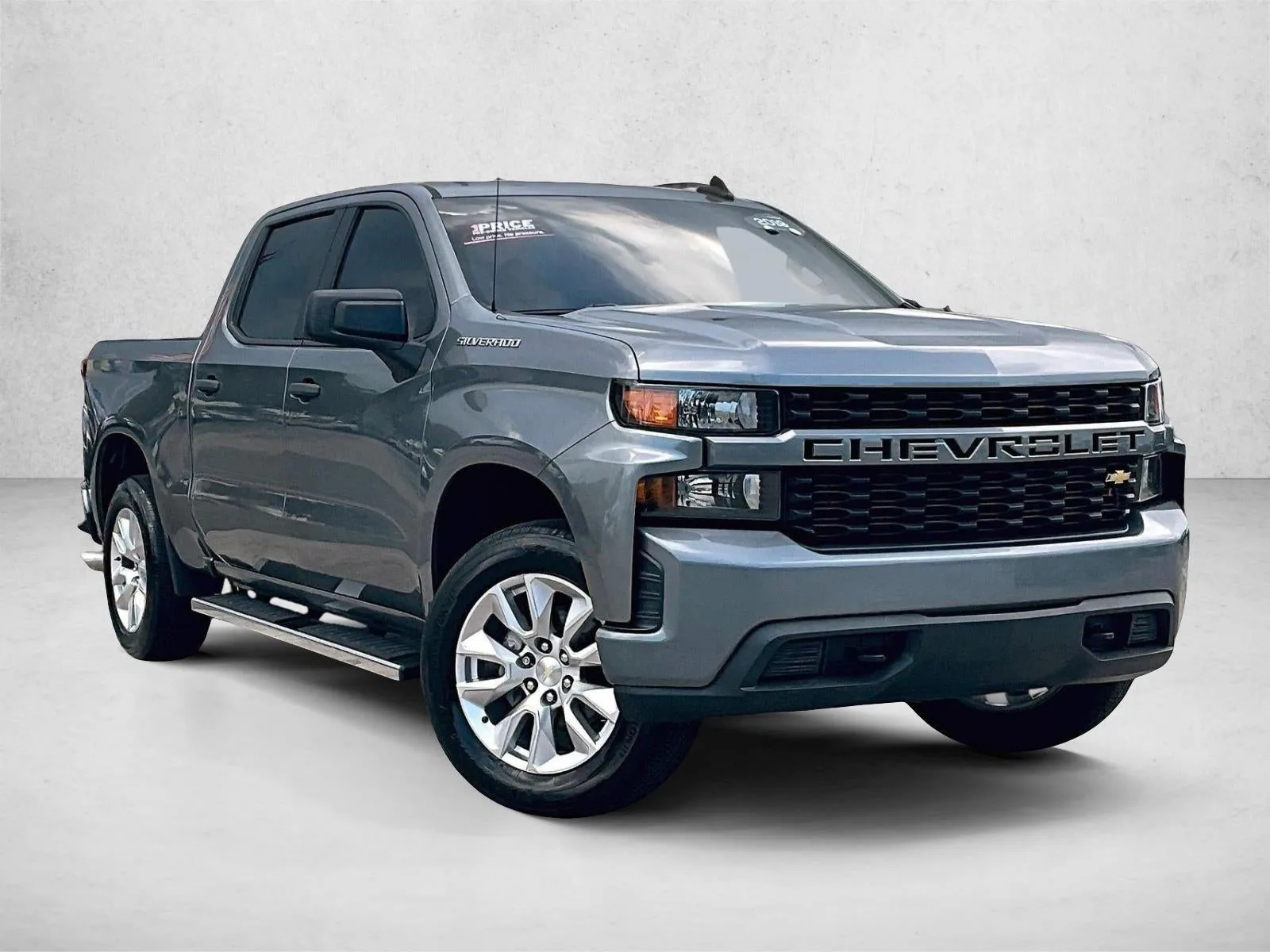 2019 Chevrolet Silverado 1500 Custom photo 12