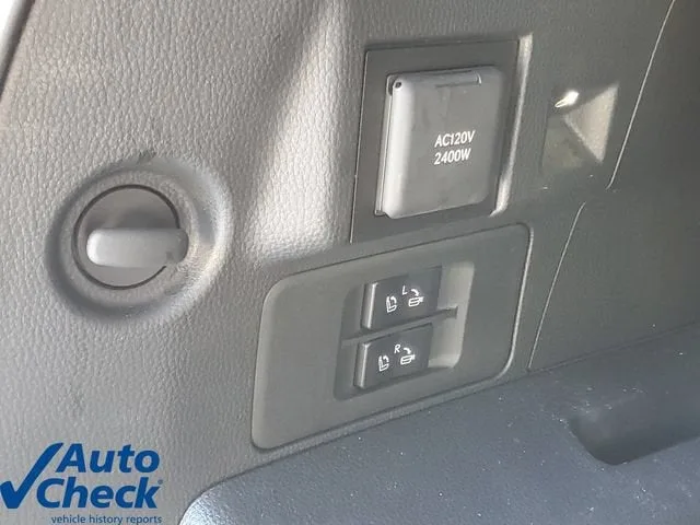 2025 Lexus LX 700h Overtrail photo 12