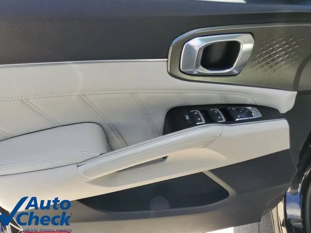 2023 Kia Sorento SX photo 19
