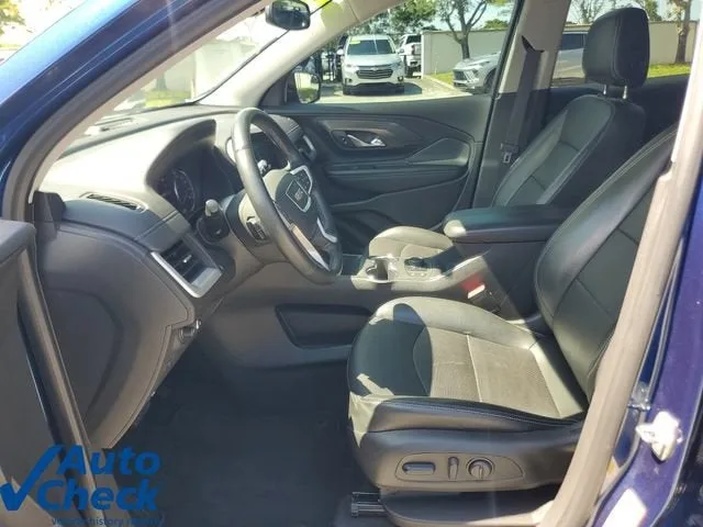 2023 GMC Terrain SLT photo 19