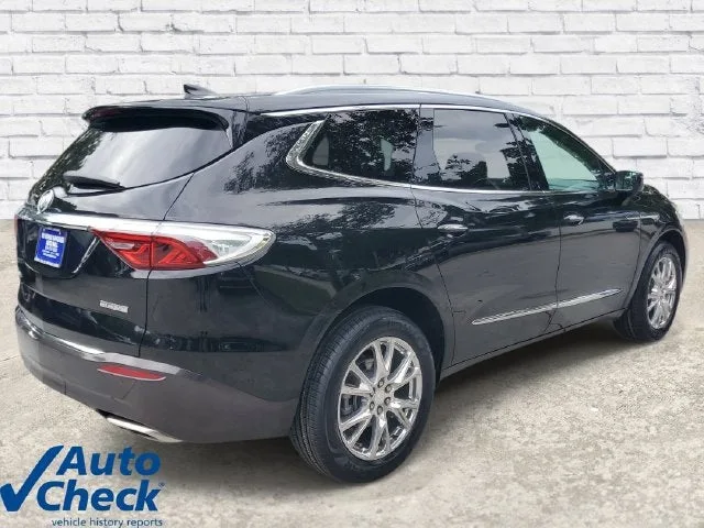 2022 Buick Enclave Essence photo 4