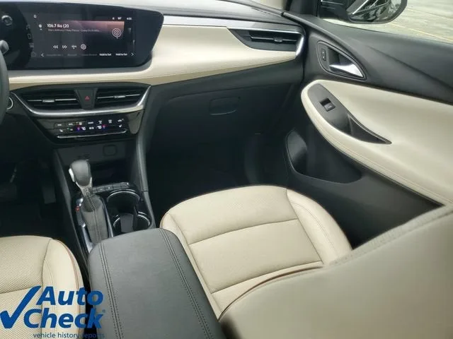 2024 Buick Encore GX Avenir photo 16