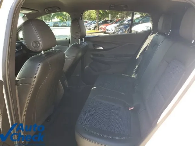 2025 Buick Envista Preferred photo 10