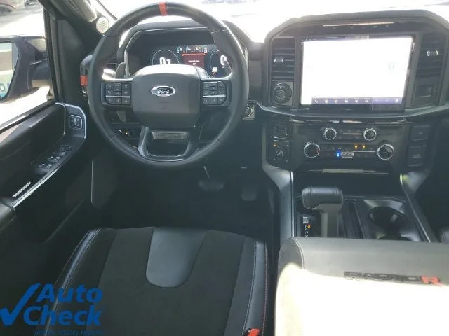 2023 Ford F-150 Raptor photo 17