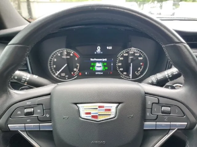 2024 Cadillac XT6 Luxury photo 23