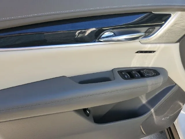 2025 Cadillac XT6 Premium Luxury photo 22