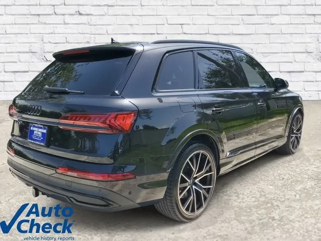 2020 Audi Q7 Prestige photo 4