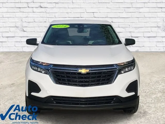 2024 Chevrolet Equinox LS photo 5