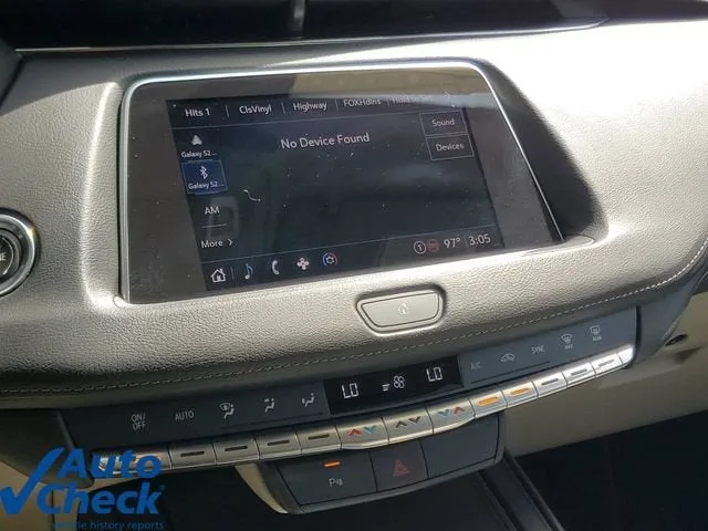 2023 Cadillac XT4 Luxury photo 25