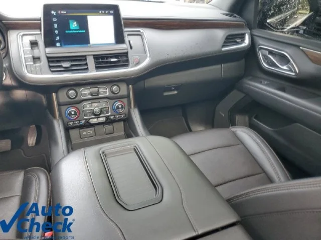 2023 Chevrolet Suburban High Country photo 18
