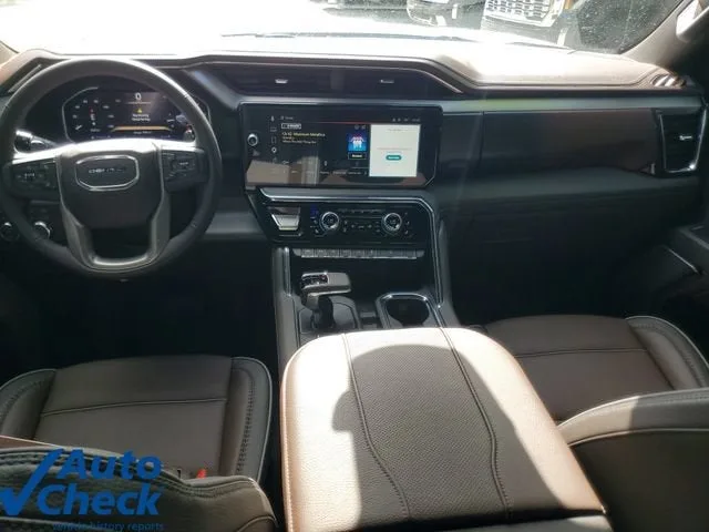 2026 GMC Sierra 1500 Denali photo 14