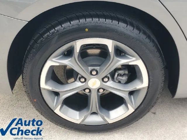 2024 Chevrolet Malibu 1LT photo 8