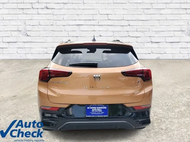 2024 Buick Encore GX Sport Touring photo 3