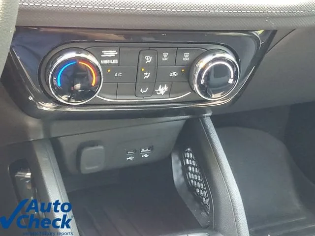 2025 Chevrolet Trailblazer LT photo 26