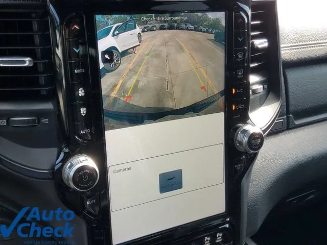 2022 RAM 1500 Laramie photo 27