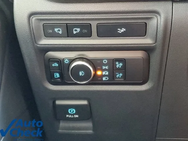 2023 Ford F-150 XLT photo 26