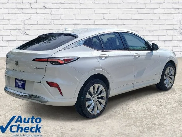 2024 Buick Envista Avenir photo 5