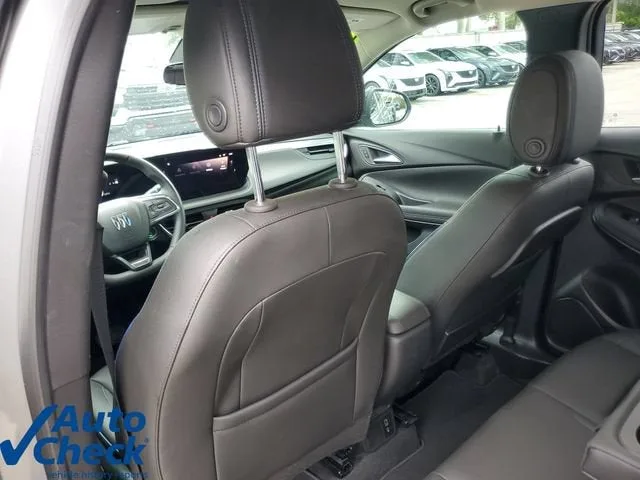 2025 Buick Encore GX Sport Touring photo 12