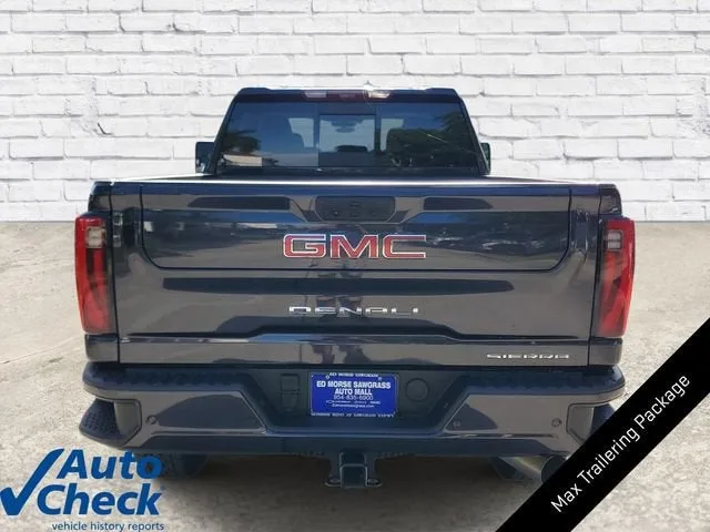 2025 GMC Sierra 2500 HD Denali photo 3