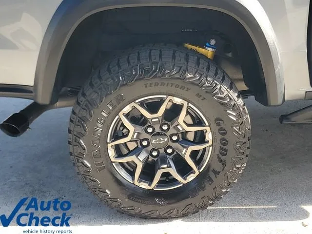 2023 Chevrolet Colorado 4WD ZR2 photo 8