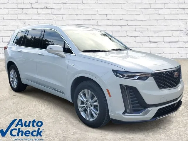 2024 Cadillac XT6 Luxury photo 5