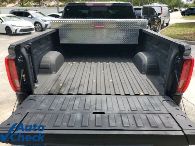 2021 GMC Sierra 1500 SLT photo 11