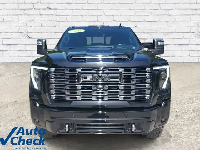 2025 GMC Sierra 2500 HD Denali Ultimate photo 6