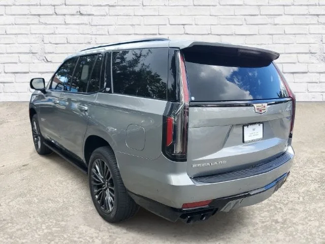2024 Cadillac Escalade V-Series photo 2