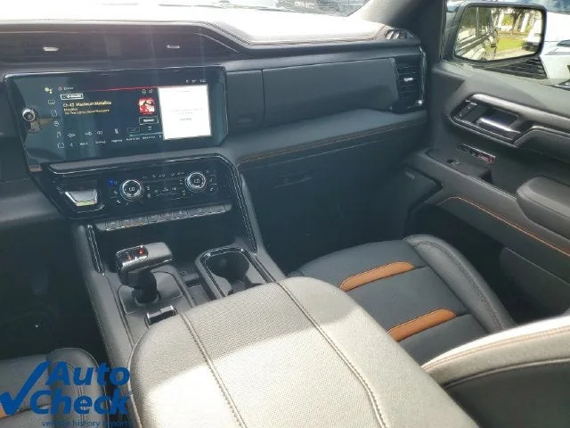 2025 GMC Sierra 1500 AT4 photo 12