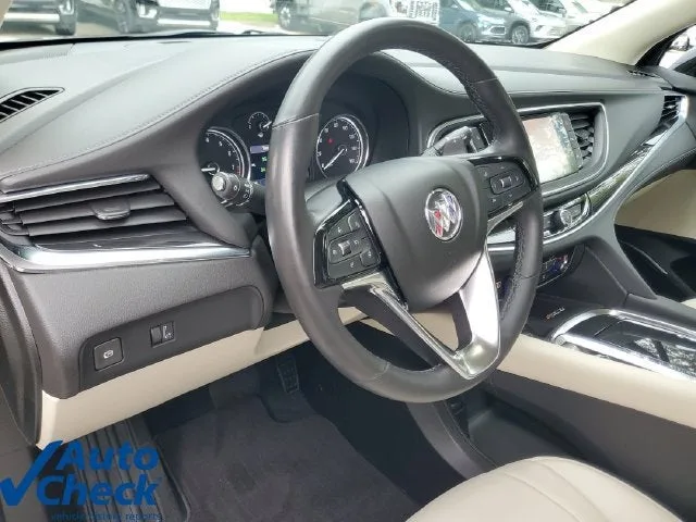 2022 Buick Enclave Essence photo 18