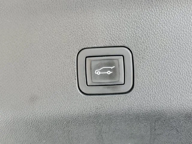2024 Cadillac Escalade V-Series photo 11