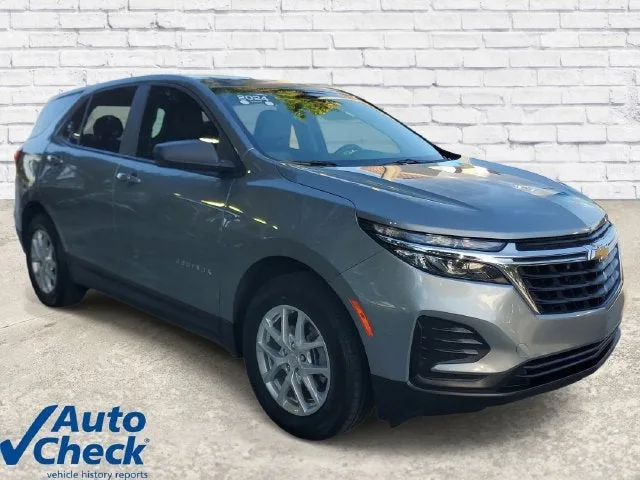 2024 Chevrolet Equinox LS photo 5