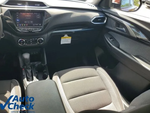 2021 Chevrolet Trailblazer LT photo 16