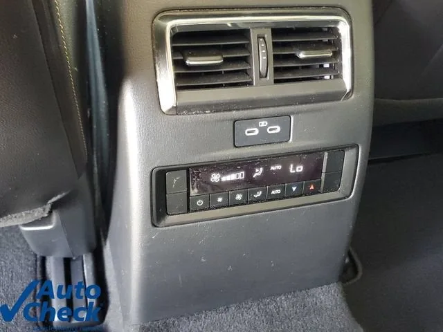 2024 Mazda CX-90 3.3 Turbo Preferred Plus photo 16