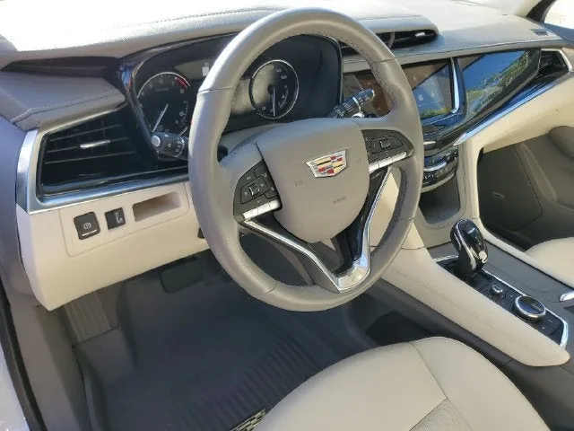 2025 Cadillac XT6 Premium Luxury photo 21