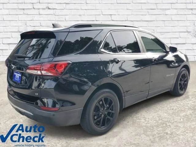 2022 Chevrolet Equinox LT photo 4