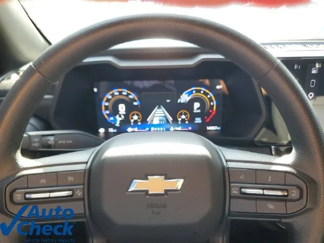 2026 Chevrolet Colorado WT photo 16
