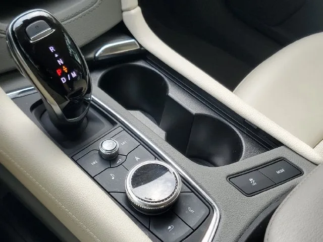 2025 Cadillac XT6 Premium Luxury photo 29