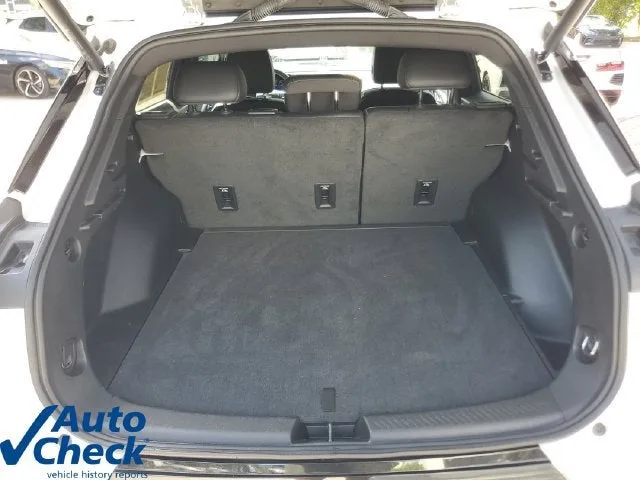 2024 Chevrolet Equinox EV 3LT photo 9