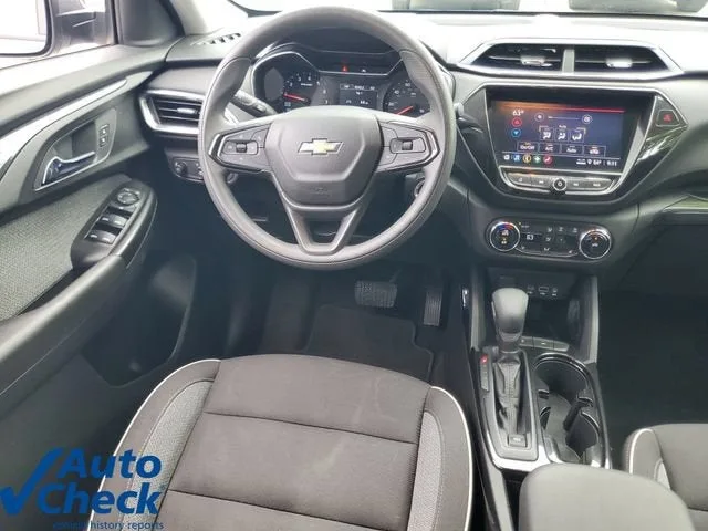 2022 Chevrolet Trailblazer LT photo 16